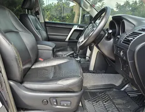 Toyota Land Cruiser Prado 2010 Black