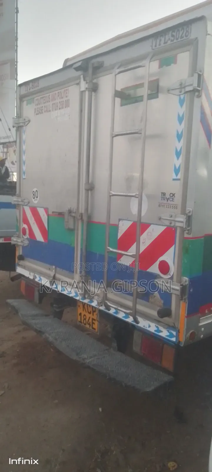 Isuzu Elf Food Trucks