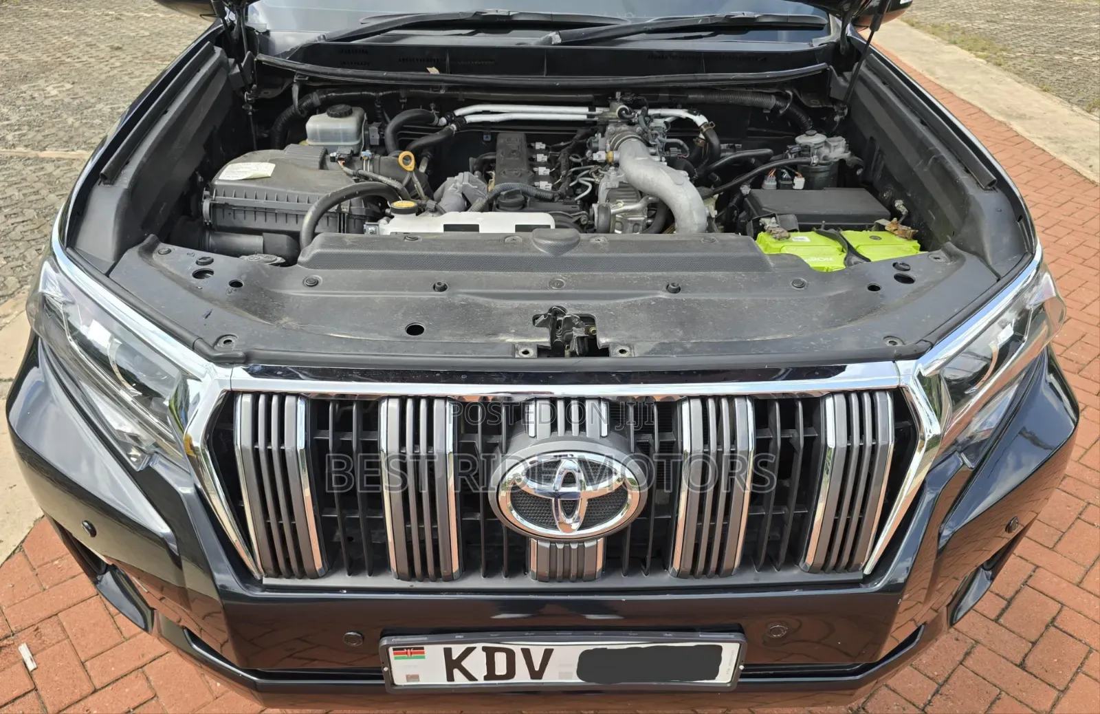 Toyota Land Cruiser Prado 2010 Black