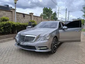 Mercedes-Benz E250 2013 Gray
