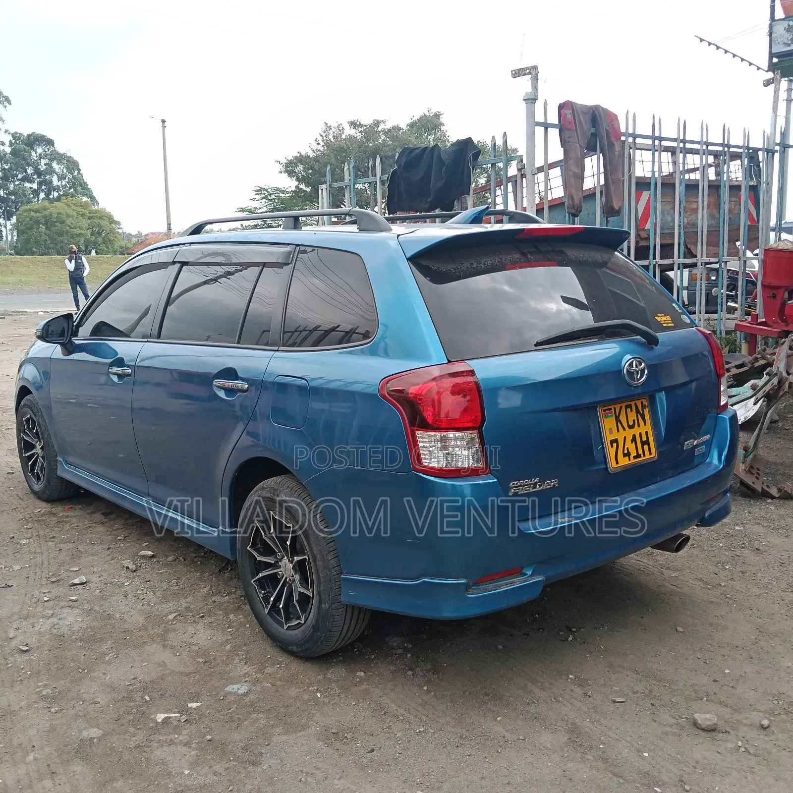 Toyota Corolla Fielder 2013 Blue