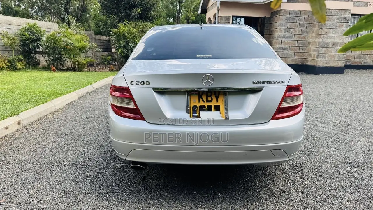Mercedes-Benz C200 2008 Gray