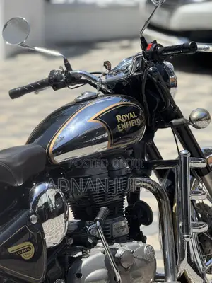 Royal Enfield Classic 500 2018 Silver