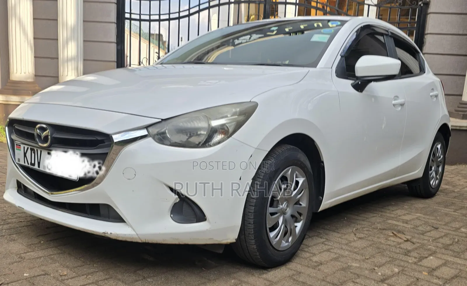 Mazda Demio 2018 White