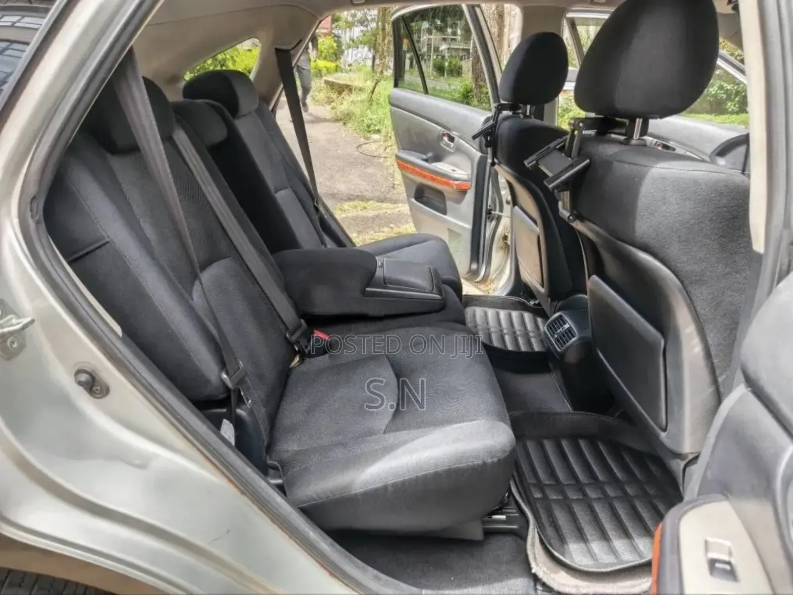 Toyota Harrier 2003 Silver