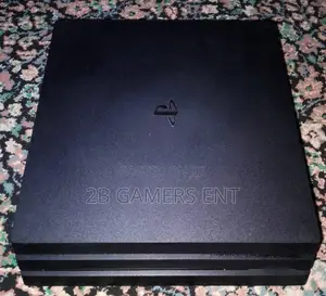 Play Station 4 Pro Chipped,18 Gsmes Free