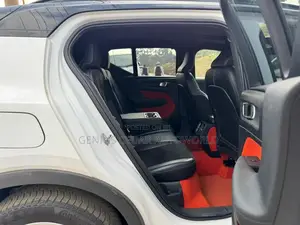 Volvo XC40 2018