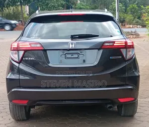 Honda Vezel 1.5 Hybrid 2WD 2018 Black