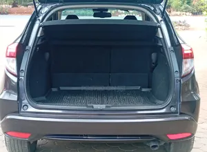 Honda Vezel 1.5 Hybrid 2WD 2018 Black