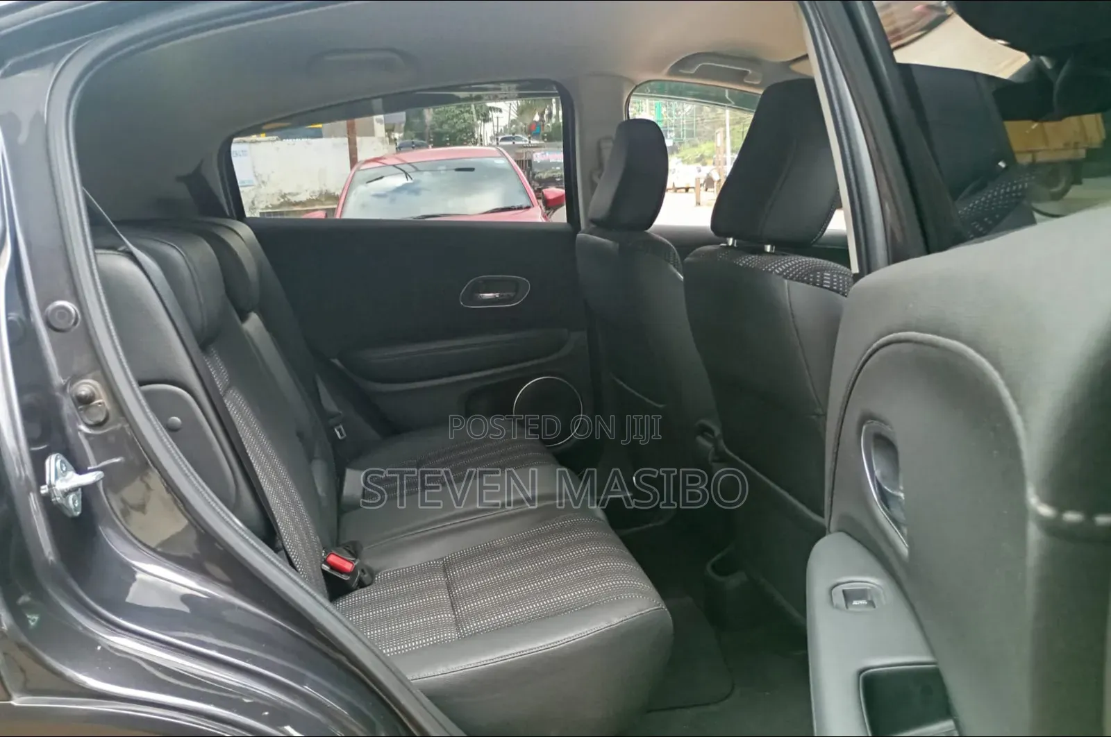 Honda Vezel 1.5 Hybrid 2WD 2018 Black