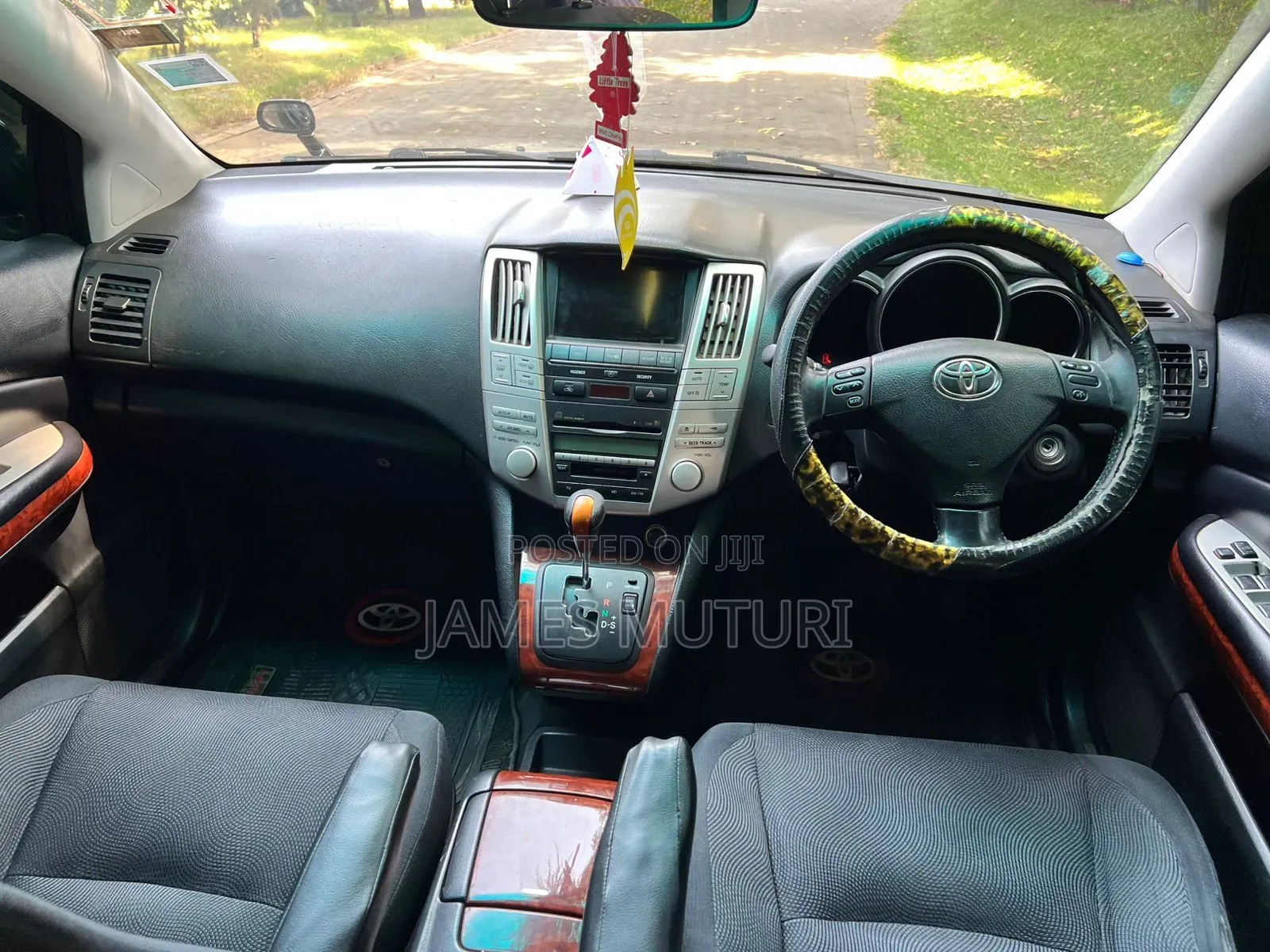 Toyota Harrier 2011 Black