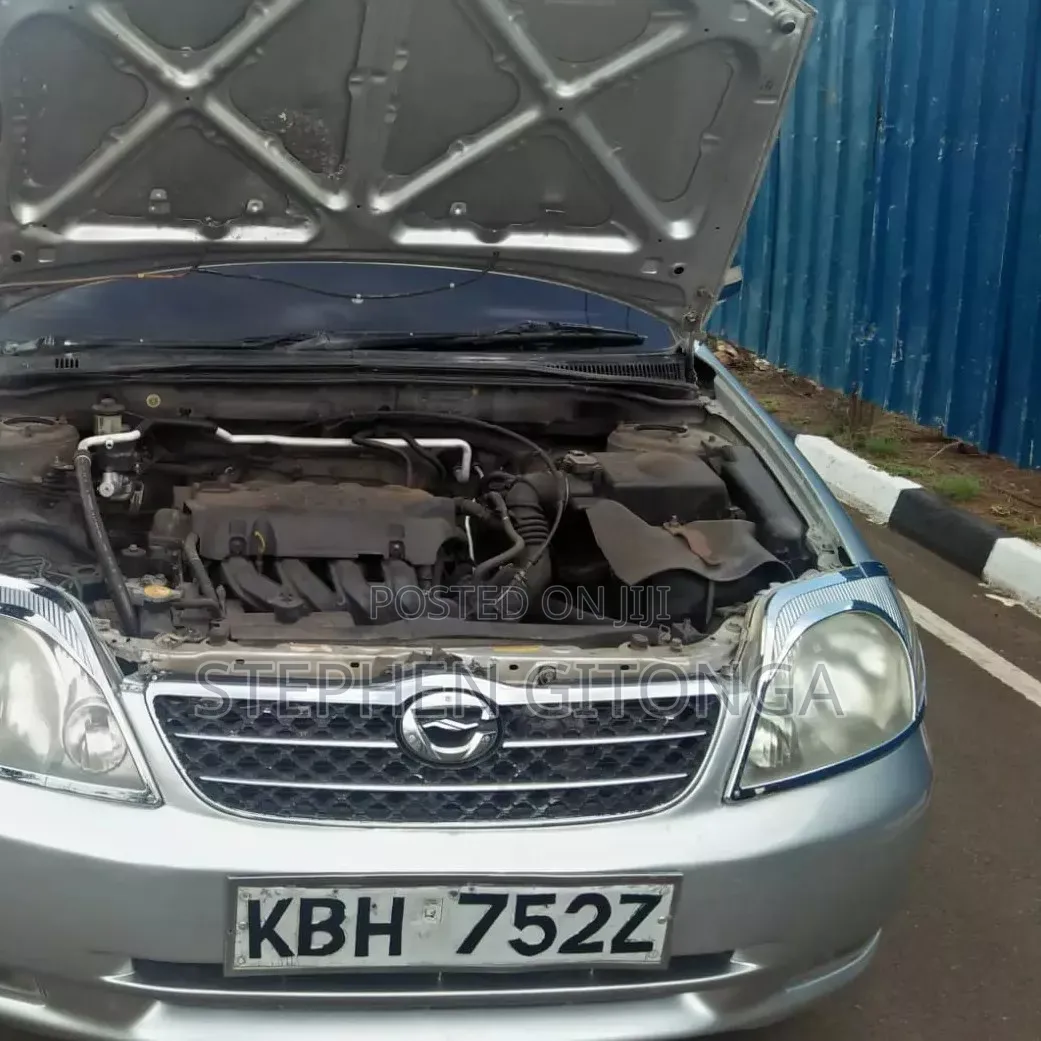 Toyota Corolla 2005 Silver