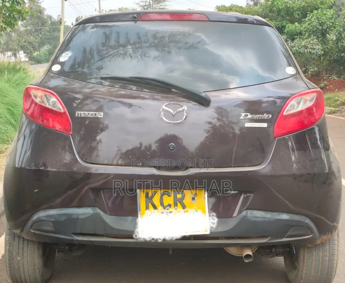 Mazda Demio 2011 Maroon