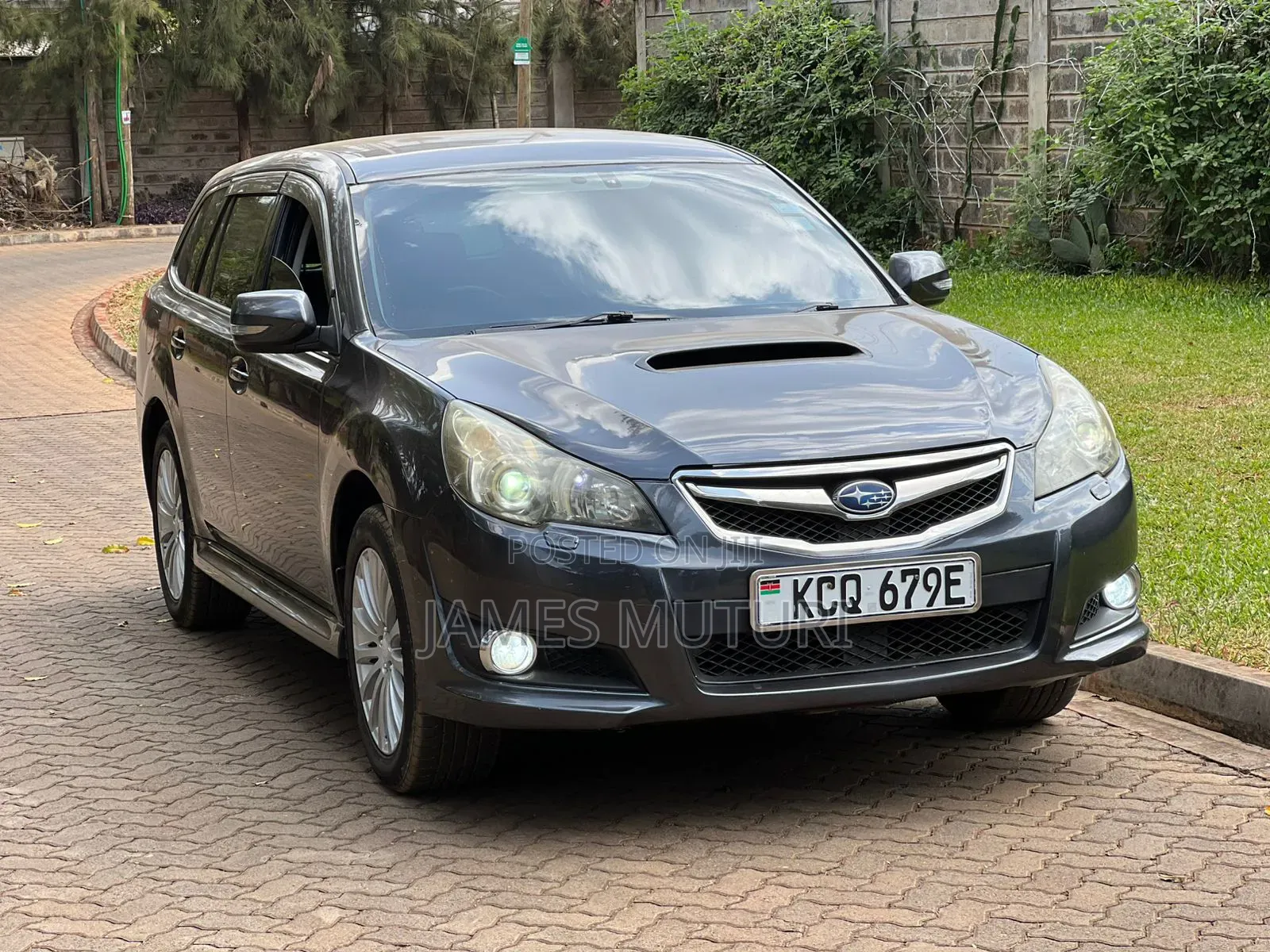 Subaru Legacy 2011 Gray