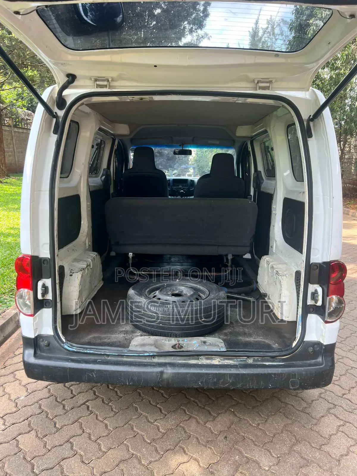 Nissan NV350 2015 White