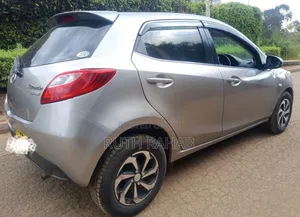 Mazda Demio 2013 Silver