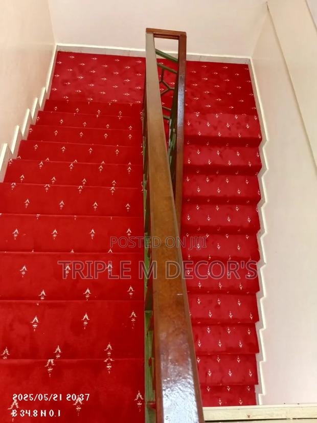 Vibrant Red Dotted Executive Carpet for Offices - thumbnail 2