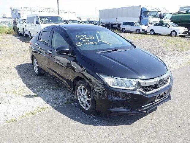 Honda Grace 2019 Black