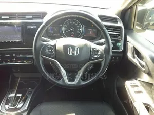 Honda Grace 2019 Black