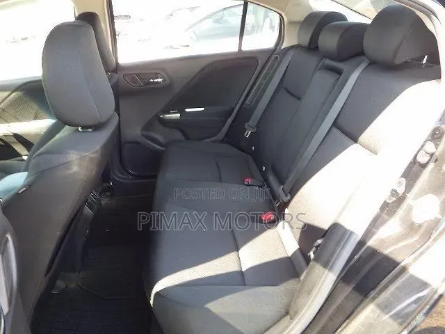 Honda Grace 2019 Black