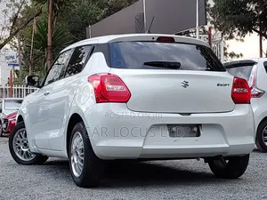 Suzuki Swift 2019  White 