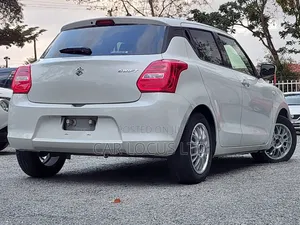 Suzuki Swift 2019  White 