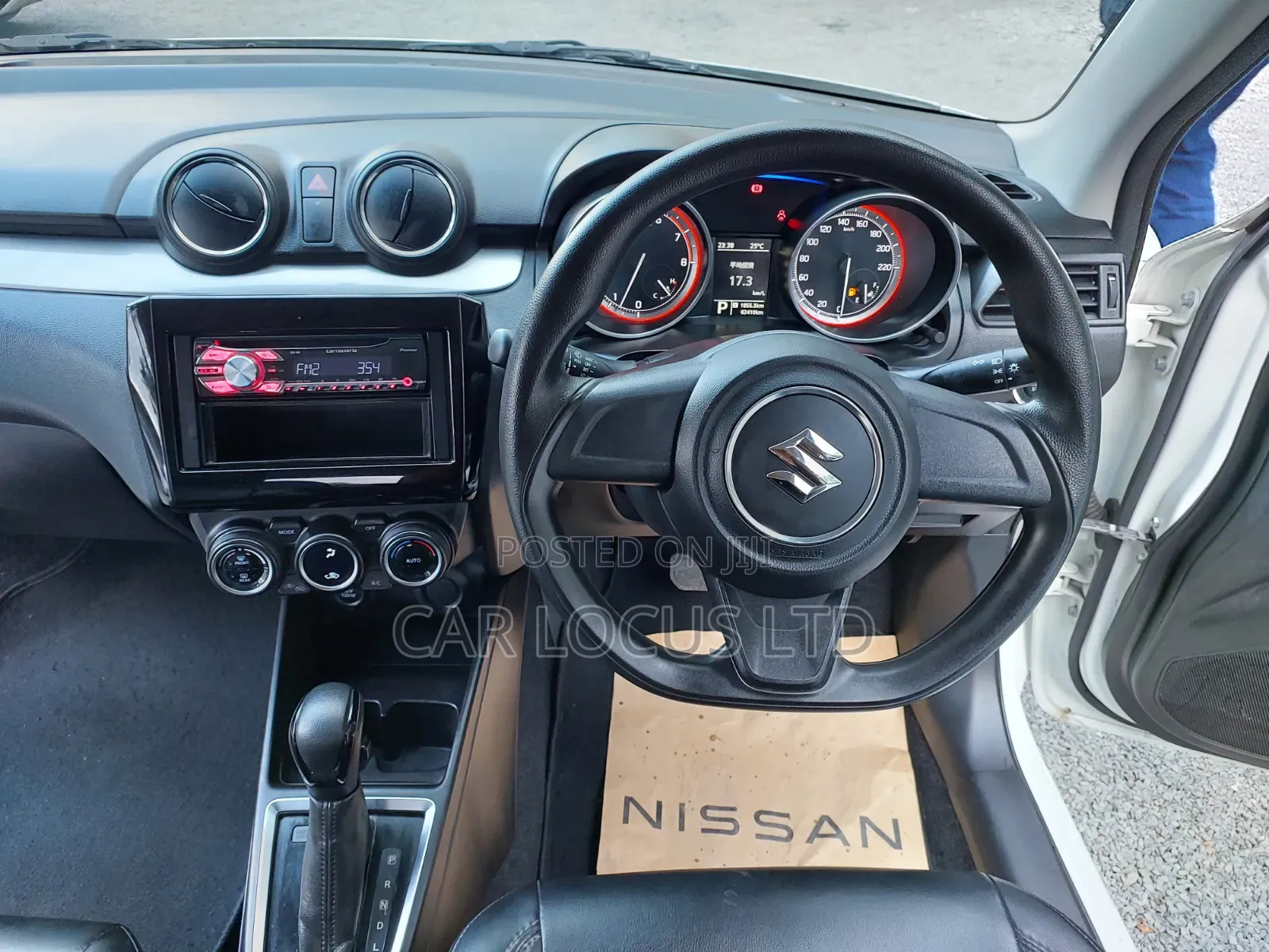 Suzuki Swift 2019  White 