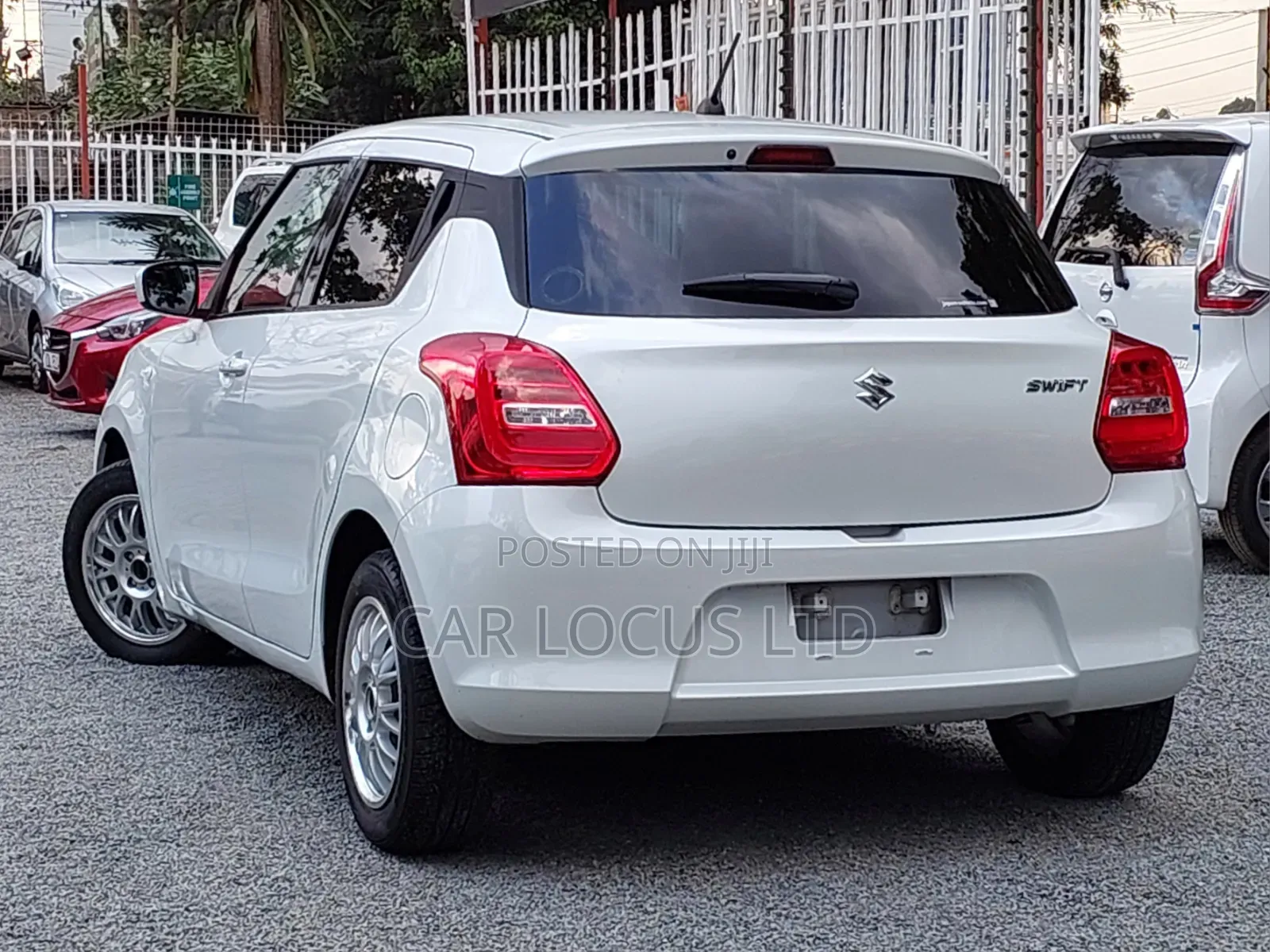 Suzuki Swift 2019  White 