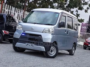 Daihatsu Hijet 2019 Silver