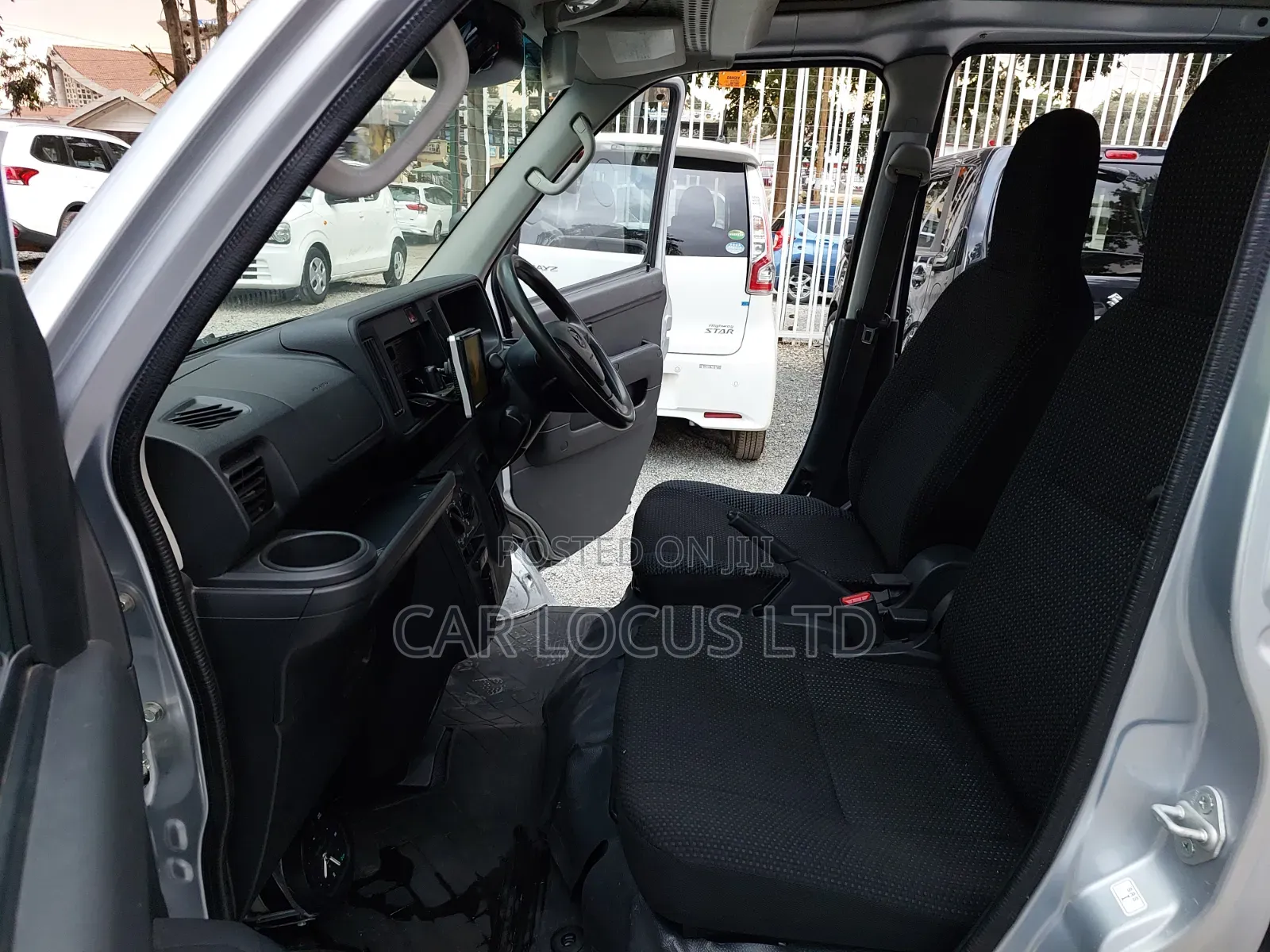 Daihatsu Hijet 2019 Silver