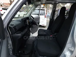 Daihatsu Hijet 2019 Silver