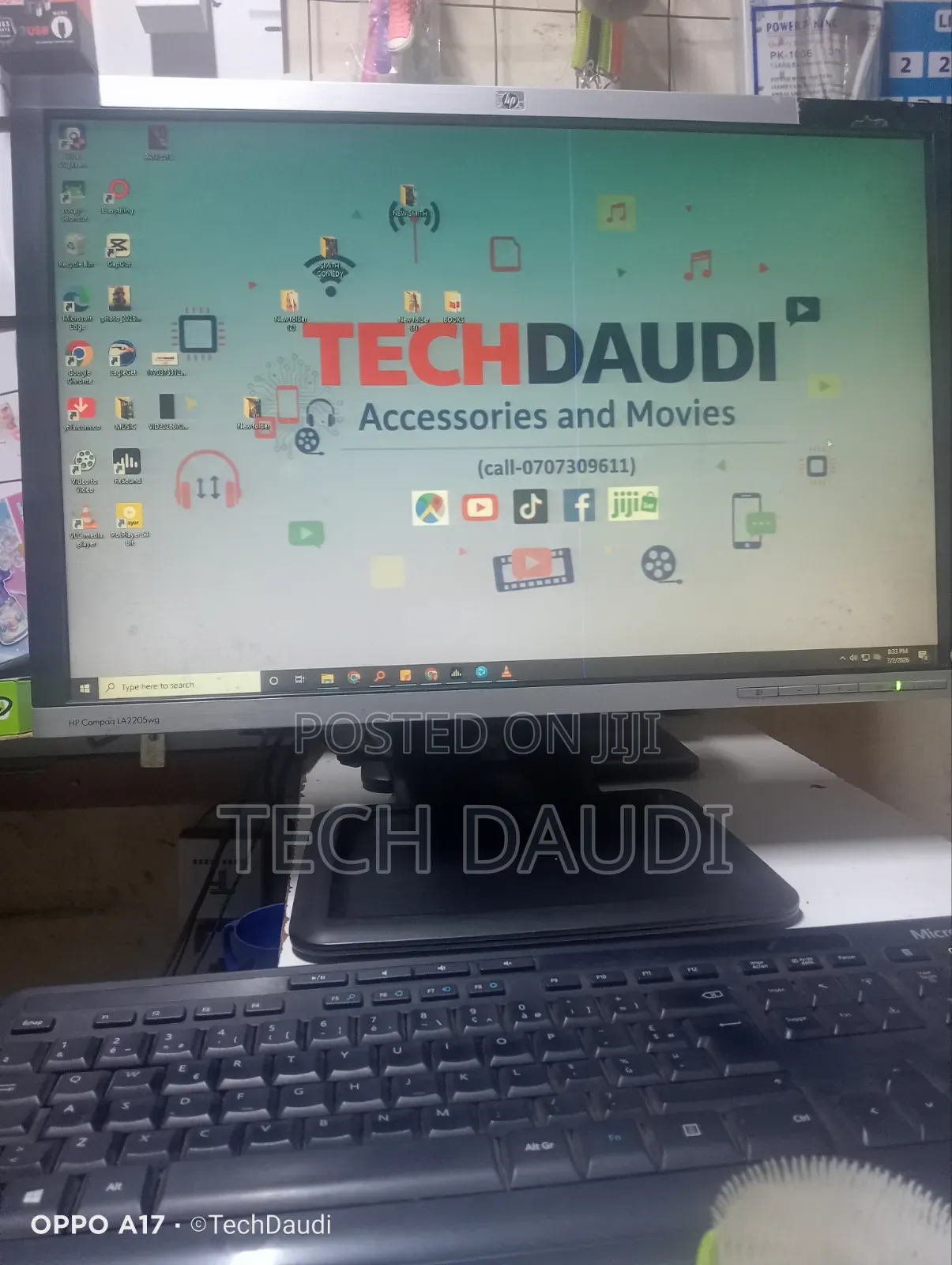 22 Wide Computer Monitor (Screen)