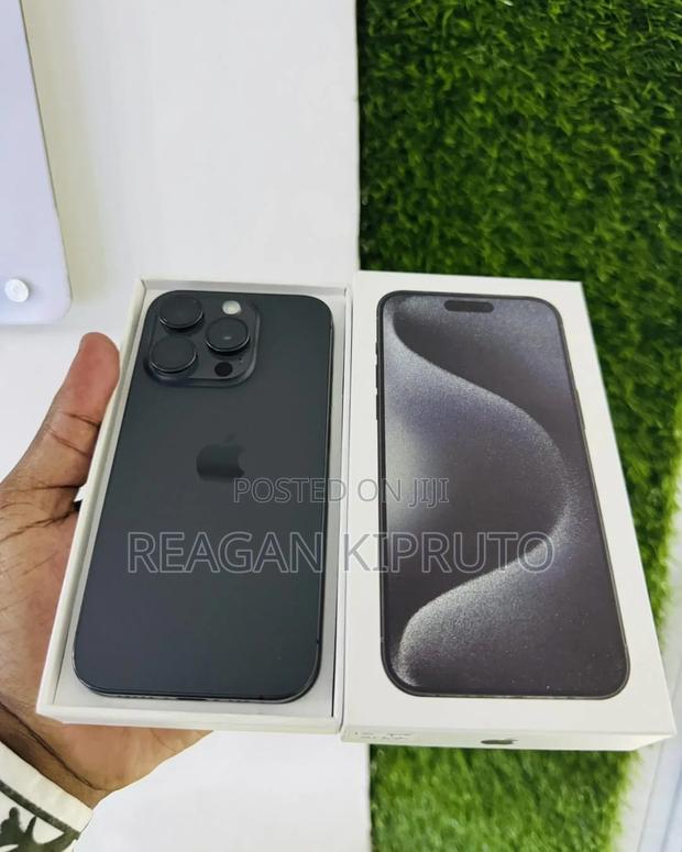 Apple iPhone 15 Pro 512 GB Black - thumbnail 2