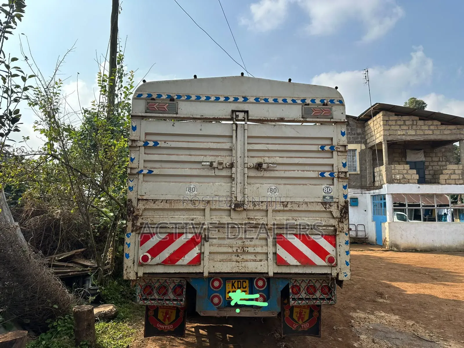 Isuzu NQR Blue Power