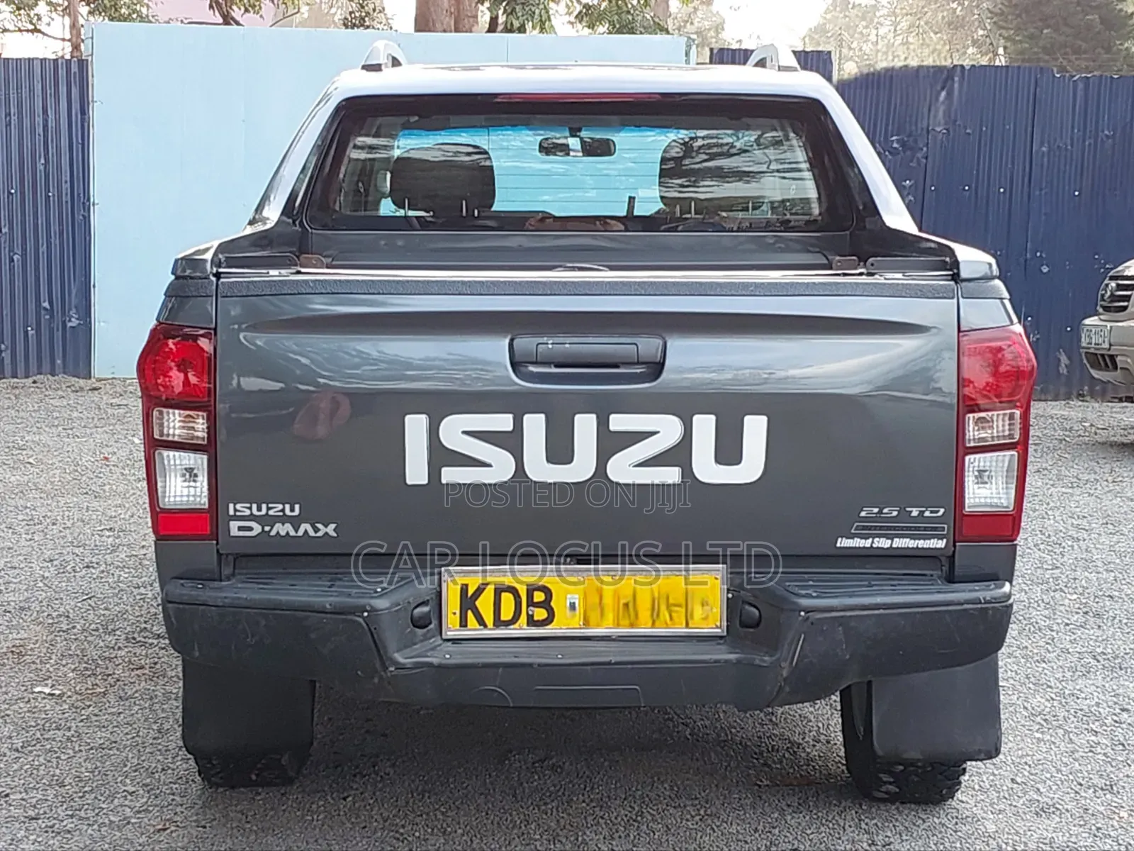 Isuzu D-MAX 2020 Gray
