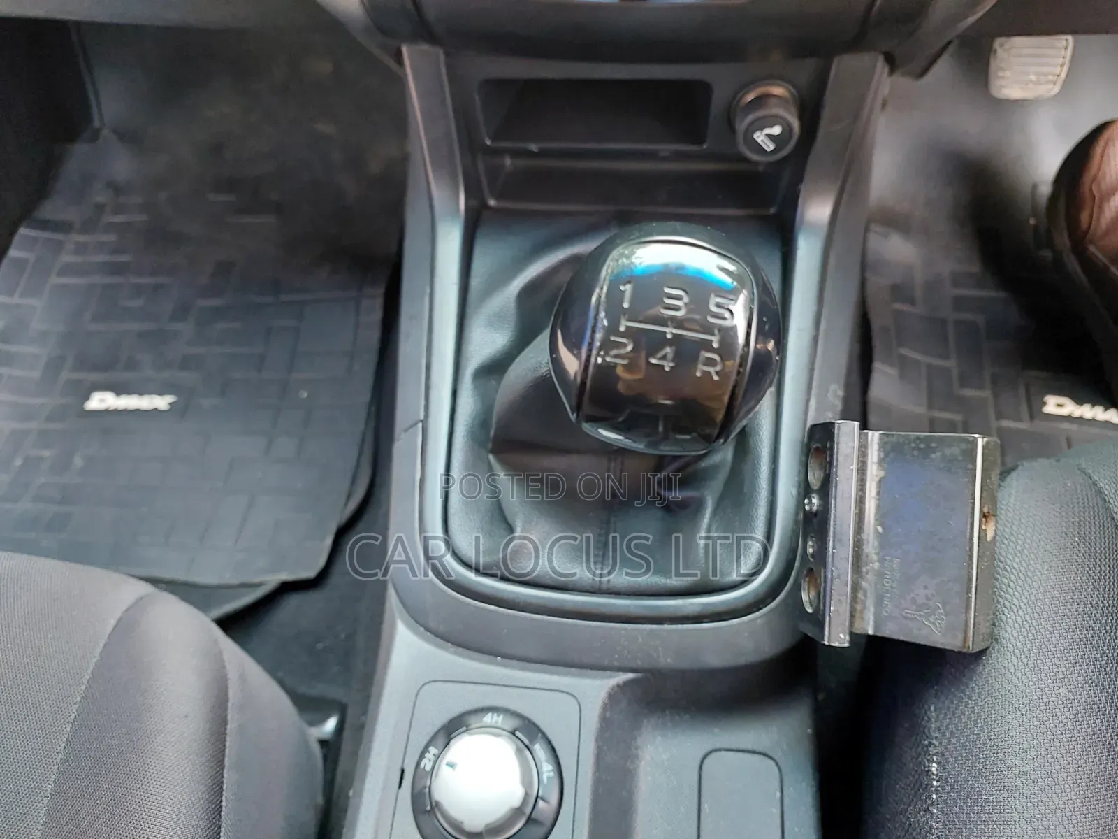 Isuzu D-MAX 2020 Gray