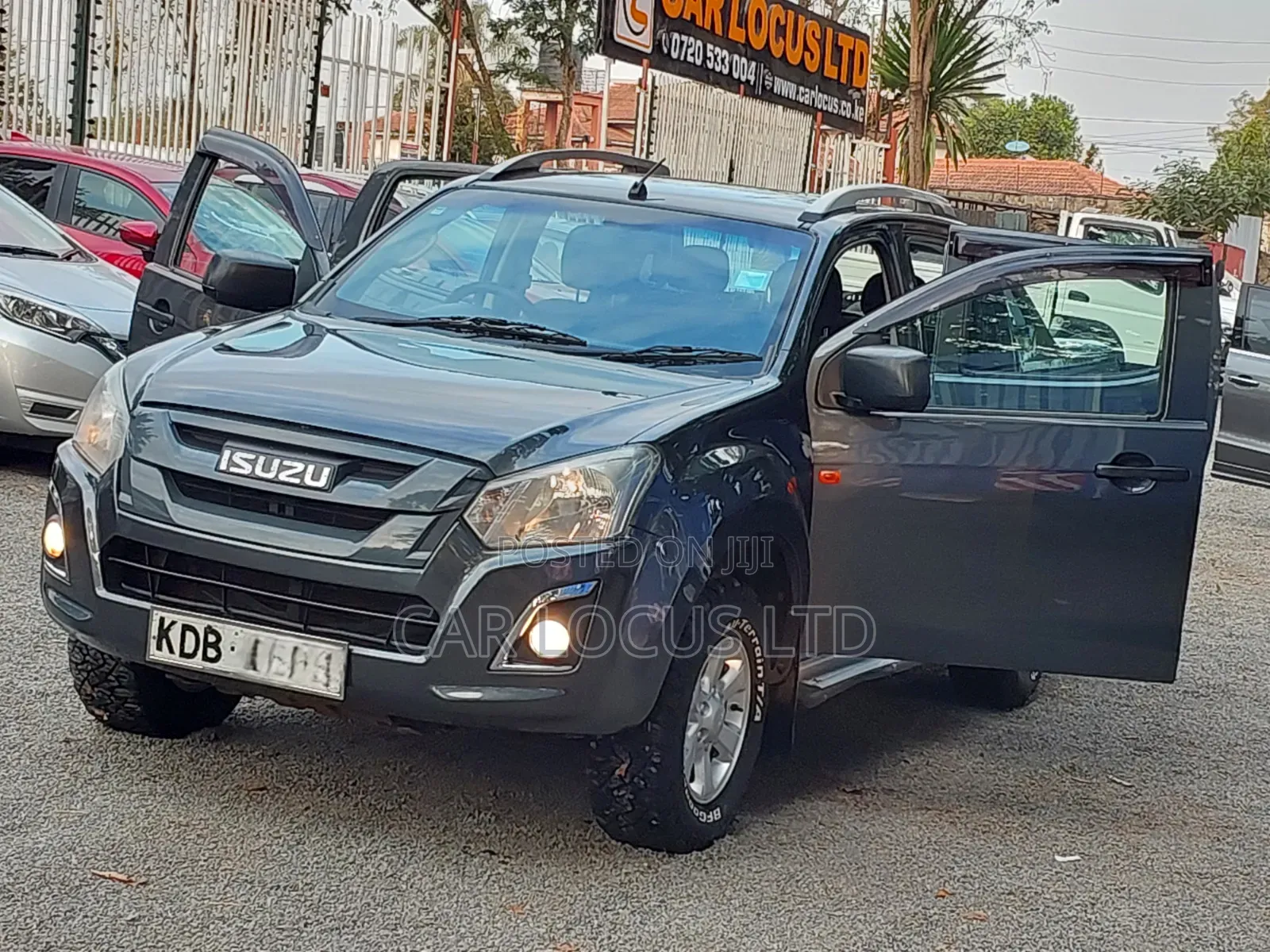 Isuzu D-MAX 2020 Gray