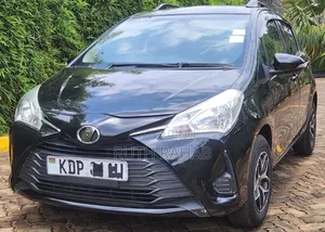Toyota Vitz 2018 Black
