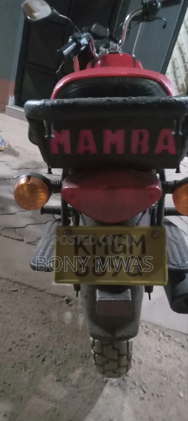 Bajaj Boxer 150 UG 2024 Red