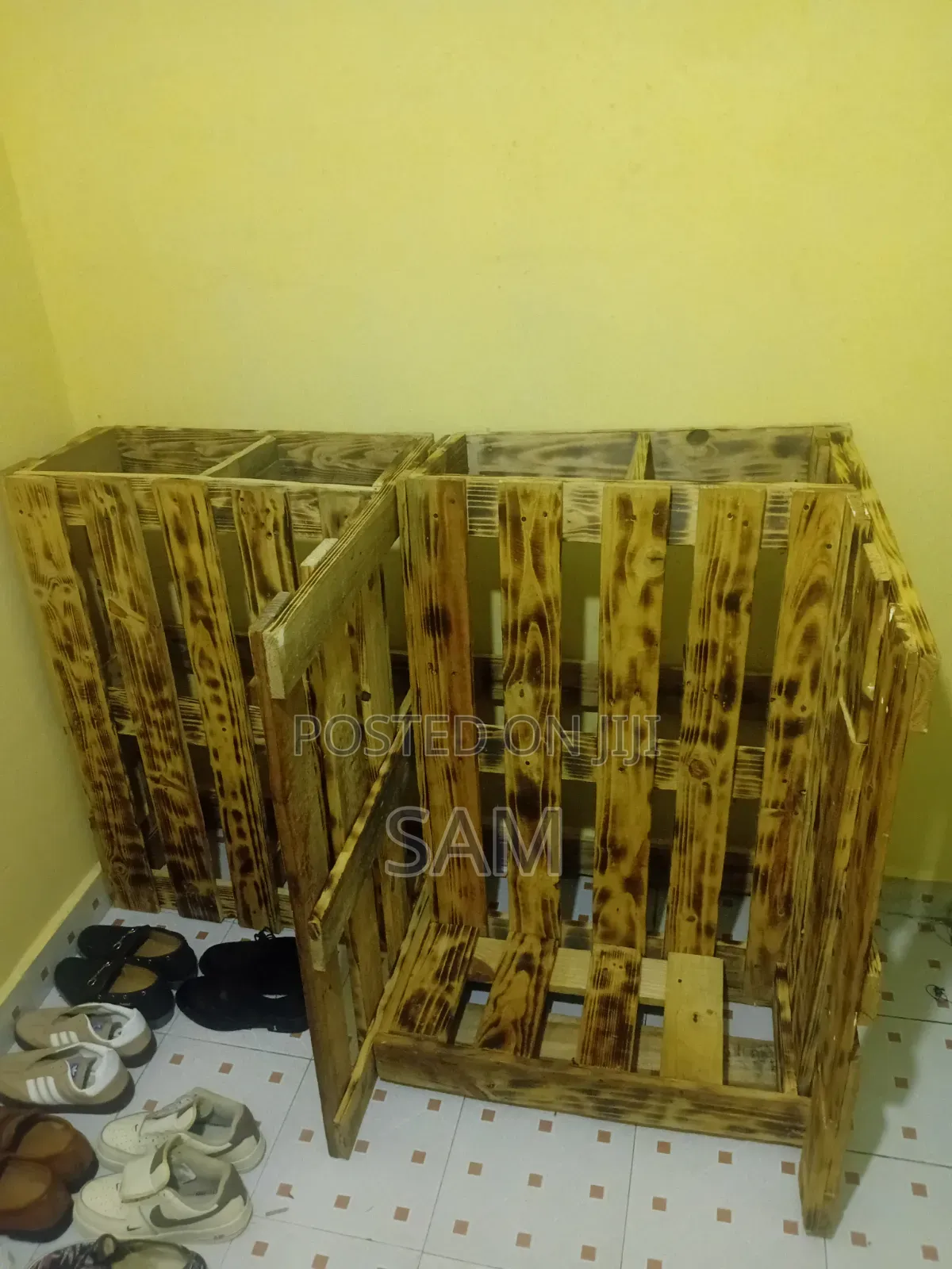 Modern Pallet Sofa
