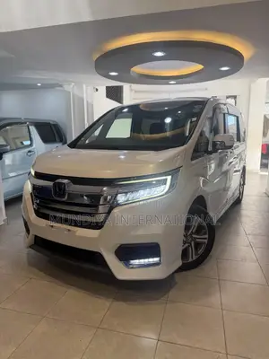 Honda Stepwgn 2019 White