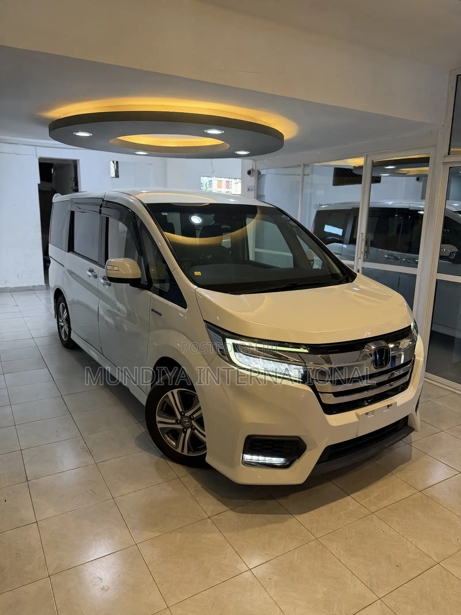Honda Stepwgn 2019 White