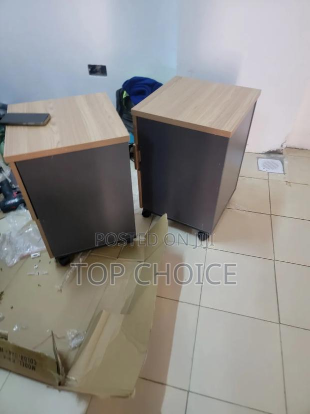 Mobile Pedestal Cabinets - thumbnail 2