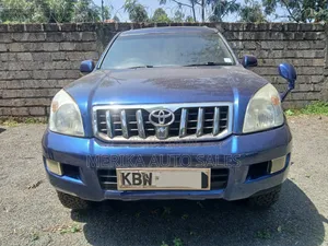 Toyota Land Cruiser Prado 2005 Blue