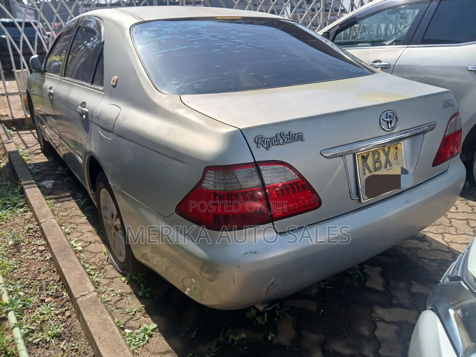 Toyota Crown Royale 2005 Silver