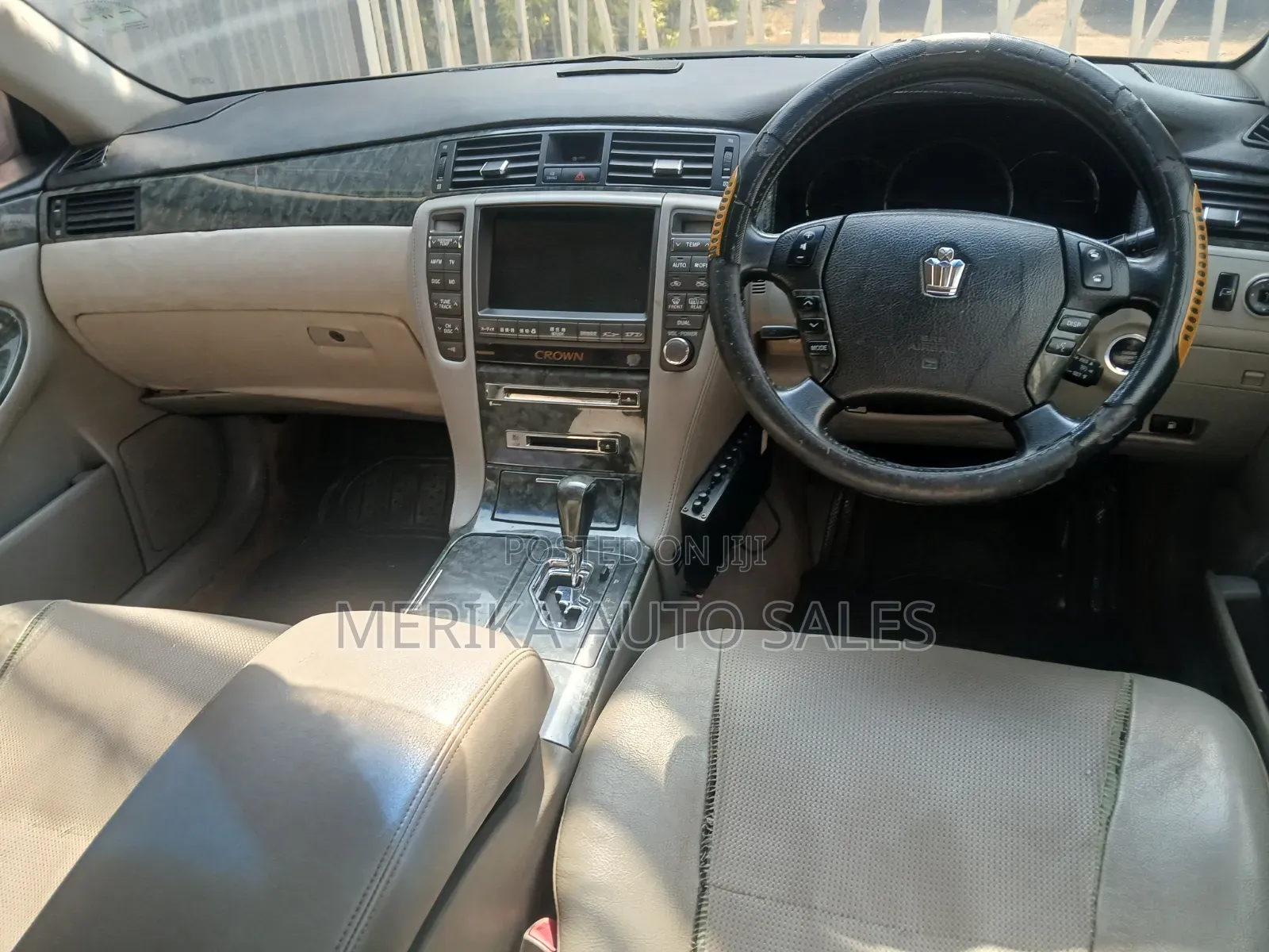 Toyota Crown Royale 2005 Silver