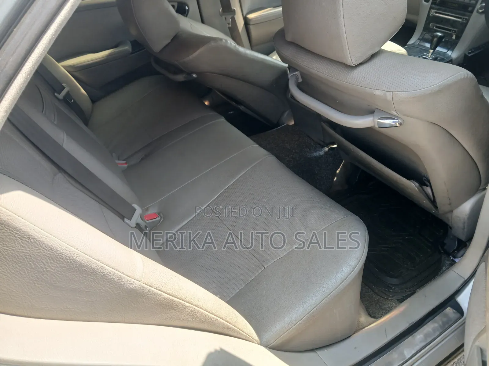 Toyota Crown Royale 2005 Silver