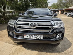 Toyota Land Cruiser 4.6 V8 ZX 2016 Black