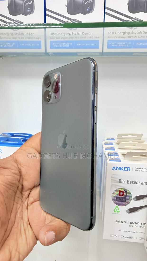Apple iPhone 11 Pro 256 GB Green - thumbnail 3
