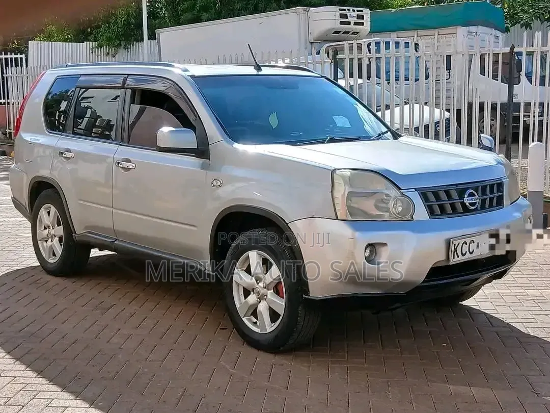 Nissan X-Trail 2.0 2008 Silver